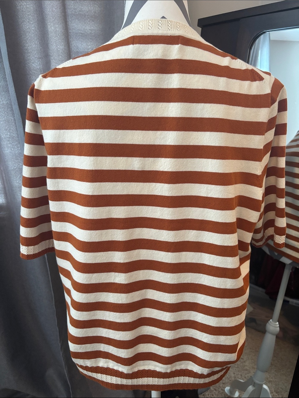 Boden Cream and Rust-Striped Short-Sleeve Crewneck Sweater - Picture 4 of 11